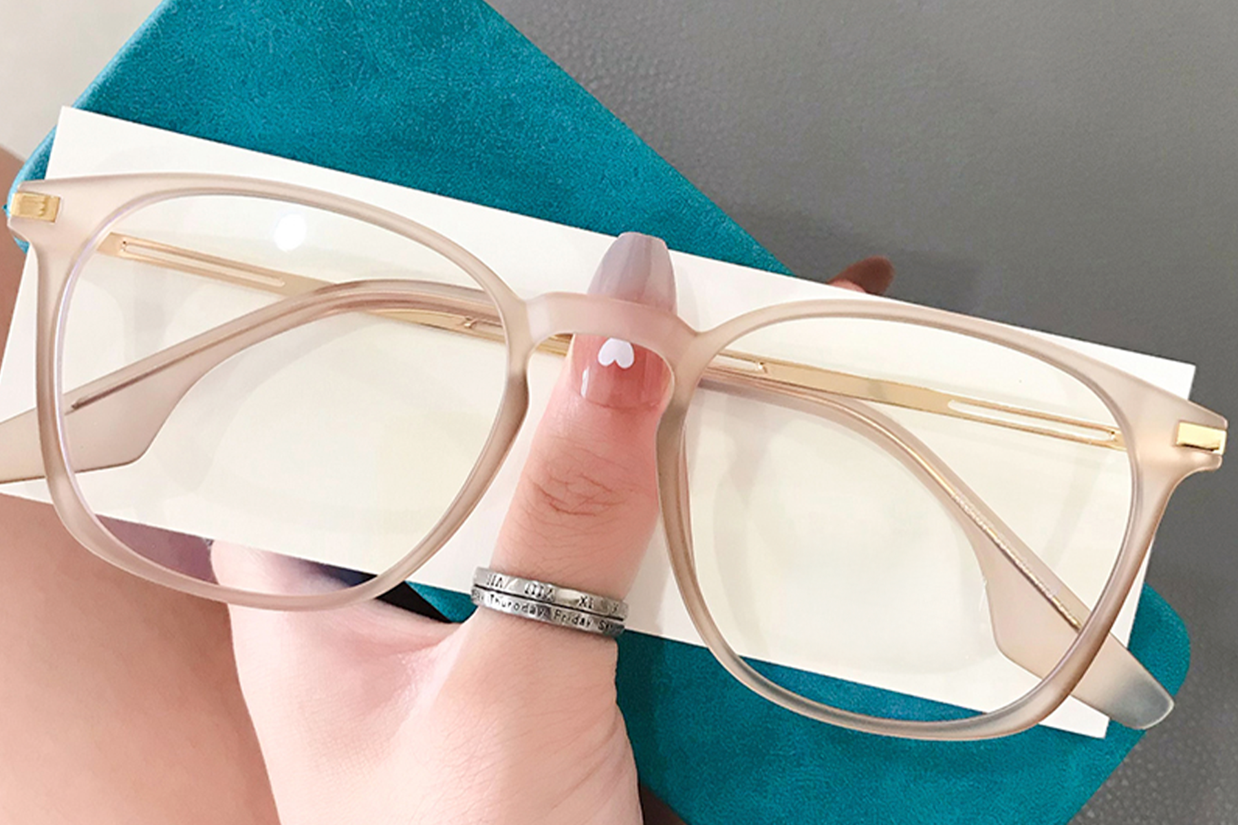 BS0406-0597_Brown_Rectangular_TR90_Glasses_front