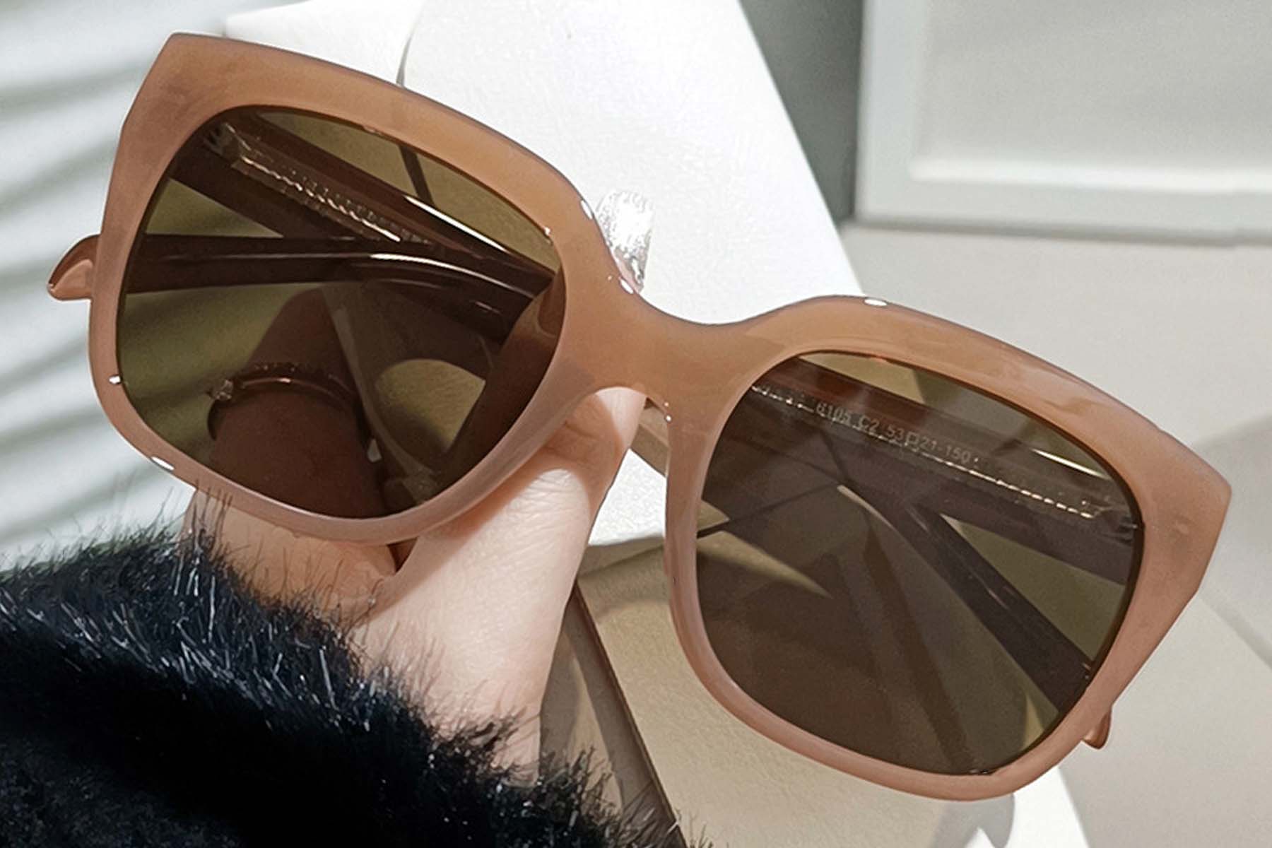 BS0406-0664_Brown_Rectangular_TR90_Sunglasses_front