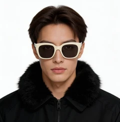 BS0406-0665_White_Rectangular_TR90_Sunglasses_model