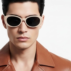 bs0406-0670_cream_oval_tr90_sunglasses_model