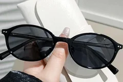 BS0406-0672_Black_Oval_TR90_Sunglasses_front