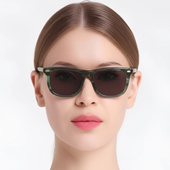 BS0420-0134_Green_Rectangular_Acetate_Sunglasses_model