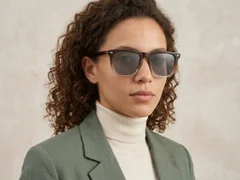 BS0420-0136_Brown_Rectangular_Acetate_Sunglasses_corner-tryon_female