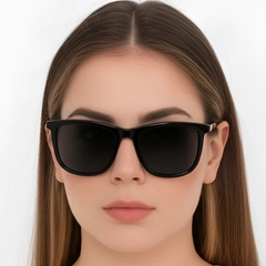 BS0420-0147_Black_Rectangular_Acetate_Sunglasses_model