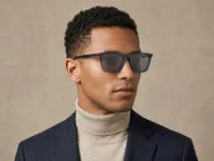 BS0420-0150_Blue_Rectangular_Acetate_Sunglasses_corner-tryon_male