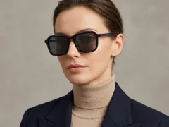 BS0420-0158_Black_Rectangular_Acetate_Sunglasses_corner-tryon_female