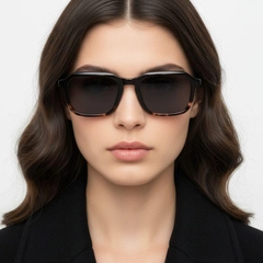 bs0420-0161_brown_rectangular_acetate_sunglasses_model