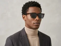 BS0420-0169_Tortoiseshell_Rectangular_Acetate_Sunglasses-tryon_male
