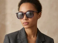 BS0420-0189_Purple_Rectangular_Acetate_Sunglasses_corner-tryon_female