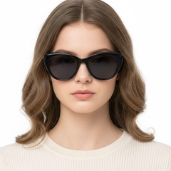 bs0420-0202_black_butterfly_acetate_sunglasses_model