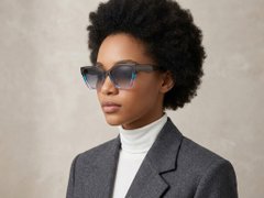 BS0420-0213_Green_Butterfly_Acetate_Sunglasses_corner-tryon_female
