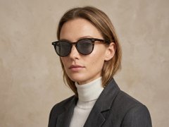 BS0420-0219_Tortoiseshell_Round_Acetate_Sunglasses-tryon_female