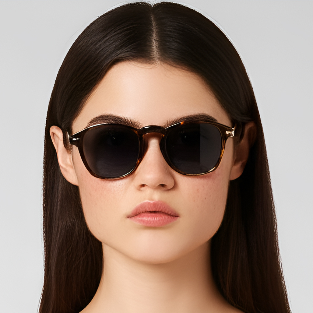 BS0420-0234_Tortoiseshell_Rectangular_Acetate_Sunglasses_model