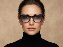 BS0420-0409_Purple_Butterfly_TR90_Clip-on Sunglasses-tryon_female