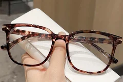 BS0423-0012_Tortoiseshell_Rectangular_TR90_Glasses_front