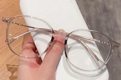 BS0423-0085_Grey_Geometric_TR90_Glasses_front