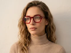 BS0522-0055_Red_Geometric_Acetate_Glasses_corner-tryon_female