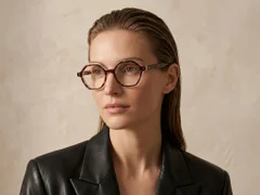 BS0522-0135_Tortoiseshell_Geometric_Acetate_Glasses_corner-tryon_female
