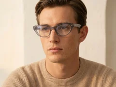 BS0522-0157_Grey_Butterfly_Acetate_Glasses_corner-tryon_male