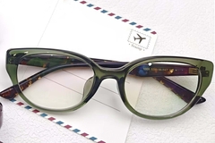 BS0612-0005_Green_Oval_TR90_Glasses_front