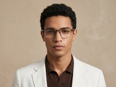 BS0620-0162_Grey_Rectangular_TR90_Glasses-tryon_male