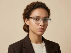 BS0620-0342_Grey_Rectangular_TR90_Glasses_corner-tryon_female