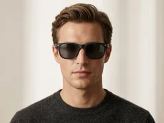 BS0705-0011_BL30_Black_Plastic_Smart_Glasses-tryon_male
