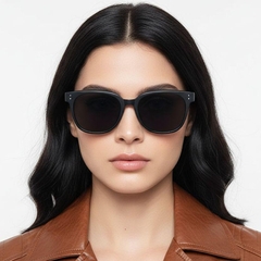 bs0824-0002_black_oval_tr90_sunglasses_model