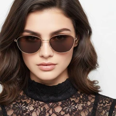 bs0824-0010_golden_oval_metal_sunglasses_model