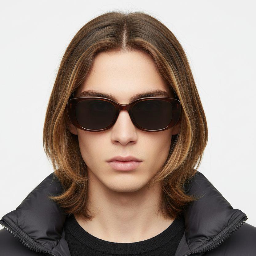 bs0824-0013_brown_oval_tr90_sunglasses_model