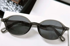 BS0824-0023_Grey_Oval_TR90_Sunglasses_front