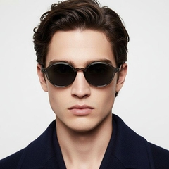 bs0824-0023_grey_oval_tr90_sunglasses_model