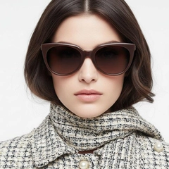 bs0824-0038_brown_oval_tr90_sunglasses_model