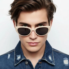 bs0824-0050_cream_oval_tr90_sunglasses_model