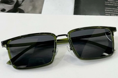 BS0824-0059_Green_Rectangular_TR90_Sunglasses_front