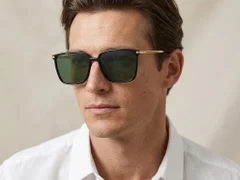BS0824-0071_Black_Rectangular_TR90_Sunglasses-tryon_male