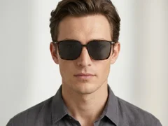 BS0824-0072_Tortoiseshell_Rectangular_TR90_Sunglasses-tryon_male