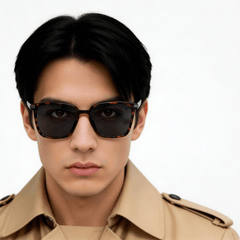 bs0824-0072_tortoiseshell_rectangular_tr90_sunglasses_model