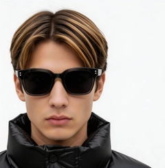 BS0824-0079_Grey_Rectangular_TR90_Sunglasses_model