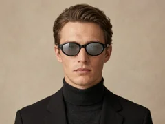 BS0824-0082_Black_Oval_TR90_Sunglasses-tryon_male