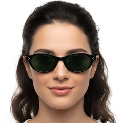 BS0824-0083_Black_Oval_TR90_Sunglasses_model