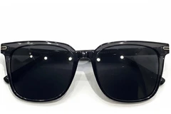 BS0824-0102_Grey_Rectangular_TR90_sunglasses_front