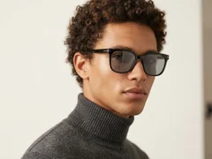 BS0824-0103_Black_Rectangular_TR90_sunglasses-tryon_male