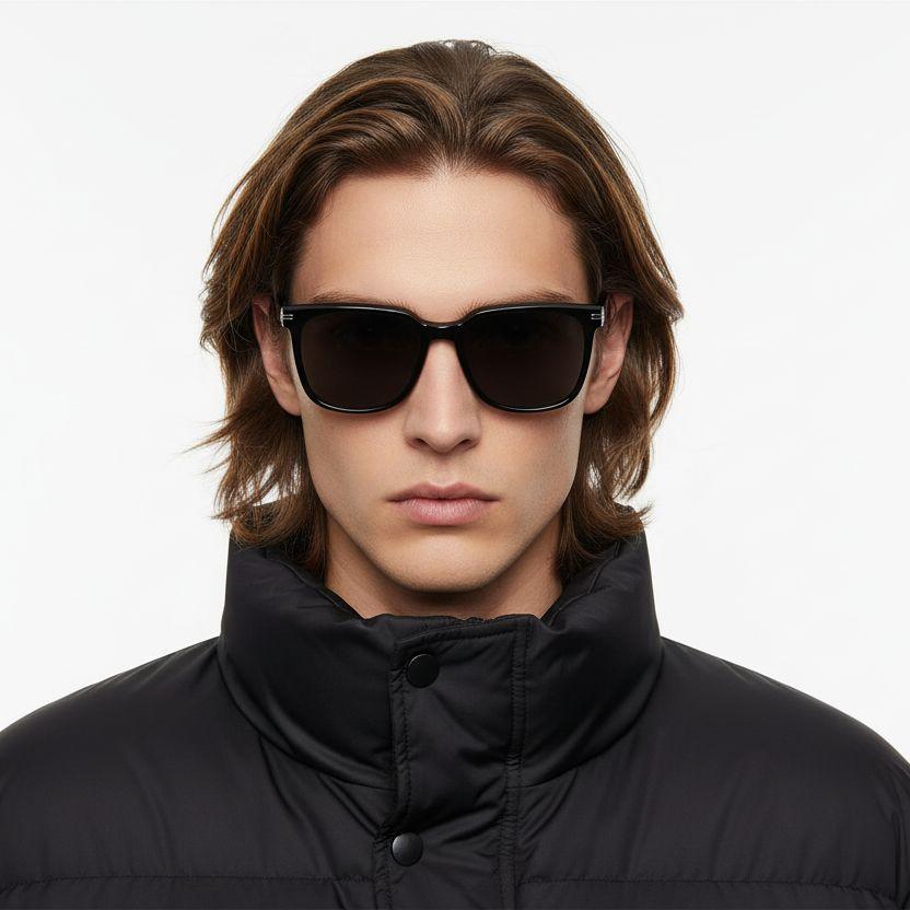 bs0824-0103_black_rectangular_tr90_sunglasses_model