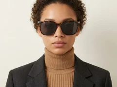 BS0824-0105_Tortoiseshell_Rectangular_TR90_sunglasses-tryon_female