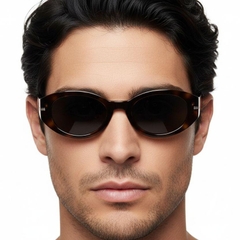 bs0824-0111_tortoiseshell_oval_tr90_sunglasses_model