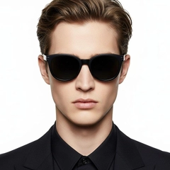 bs0824-0113_black_oval_tr90_sunglasses_model