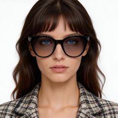 bs0824-0114_black_oval_tr90_sunglasses_model