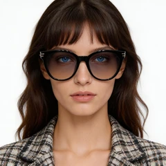 bs0824-0114_black_oval_tr90_sunglasses_model