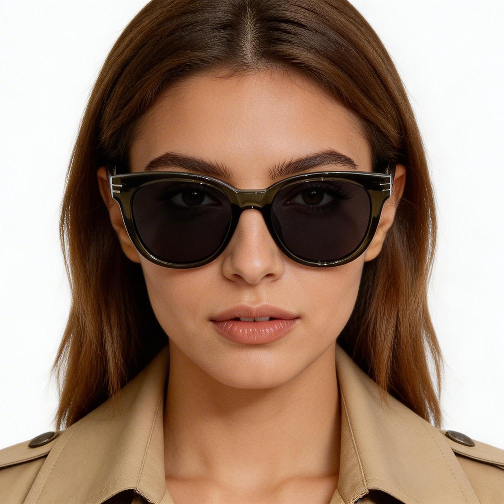 bs0824-0117_green_oval_tr90_sunglasses_model